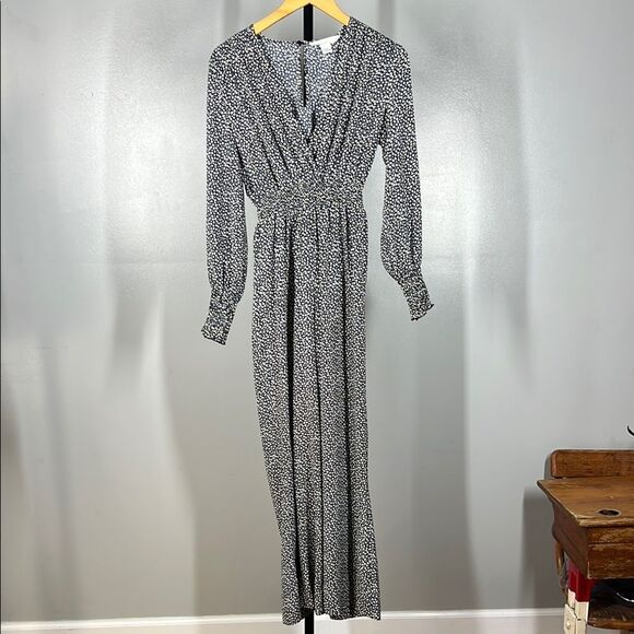 H&M Floral Jumpsuit - Picture 1 of 8